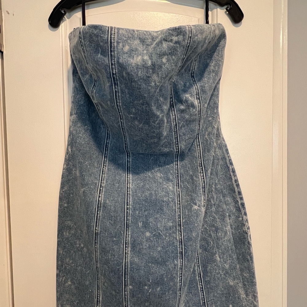 Alice + Olivia Palmer Dress